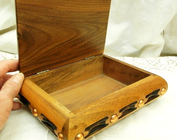 Vintage French Retro Carved Walnut Wooden Box With Decorative Rivets / French Flea Market / 1960s / Trinket Box / Jewelry Box / Funky