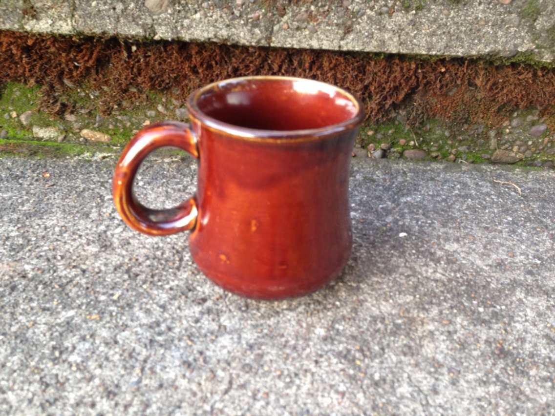 Brown Heavy Coffee Cup Mug Restaurant Ware USA Haute Juice