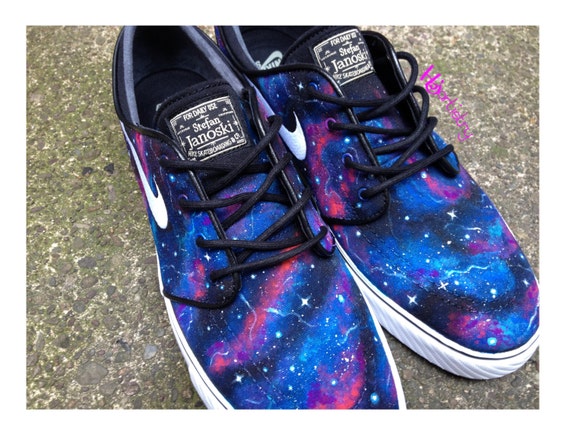 nike janoski galaxy