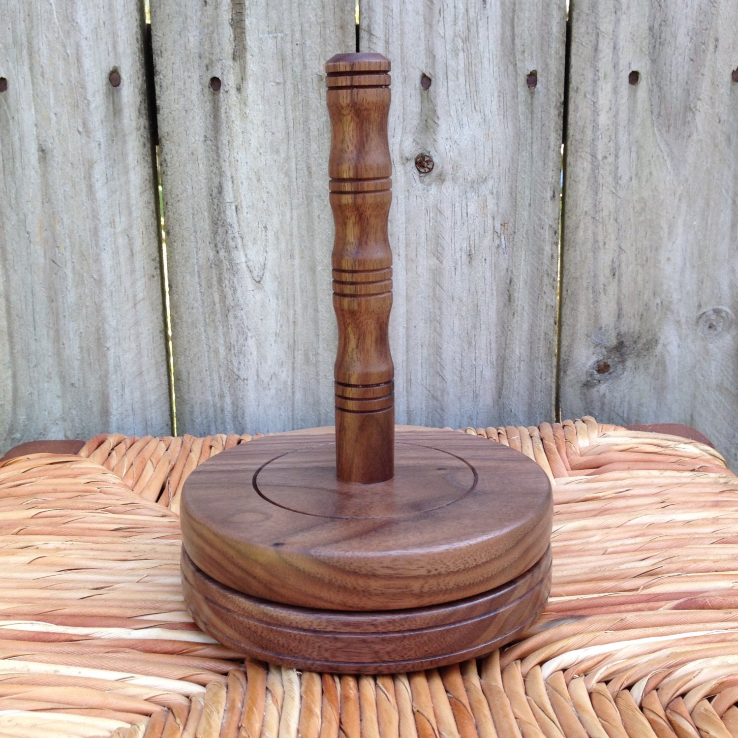 Spinning Yarn Holder Walnut