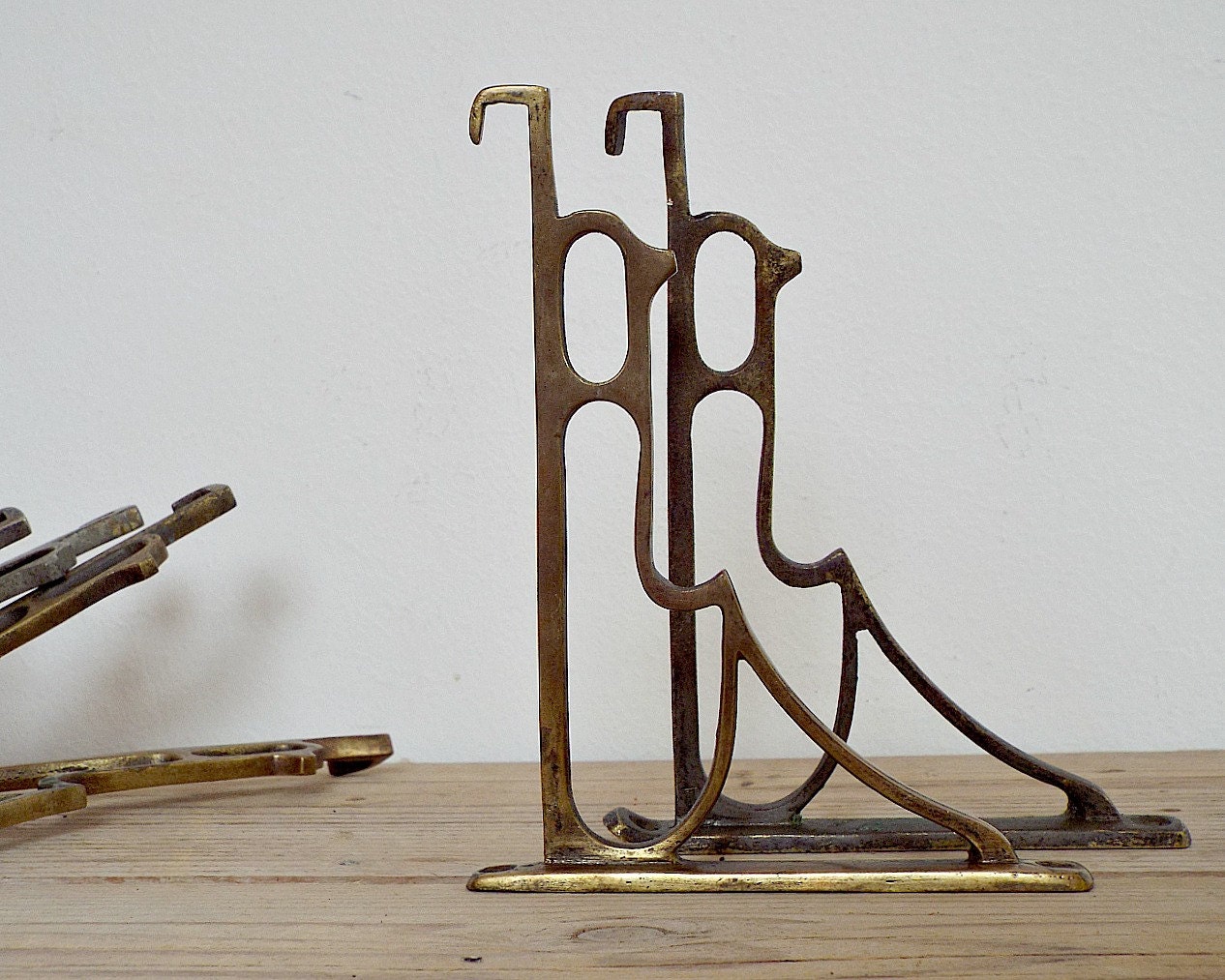 vintage copper SHELF BRACKET 1 pair of art nouveau brass hardware, antique supplies, book