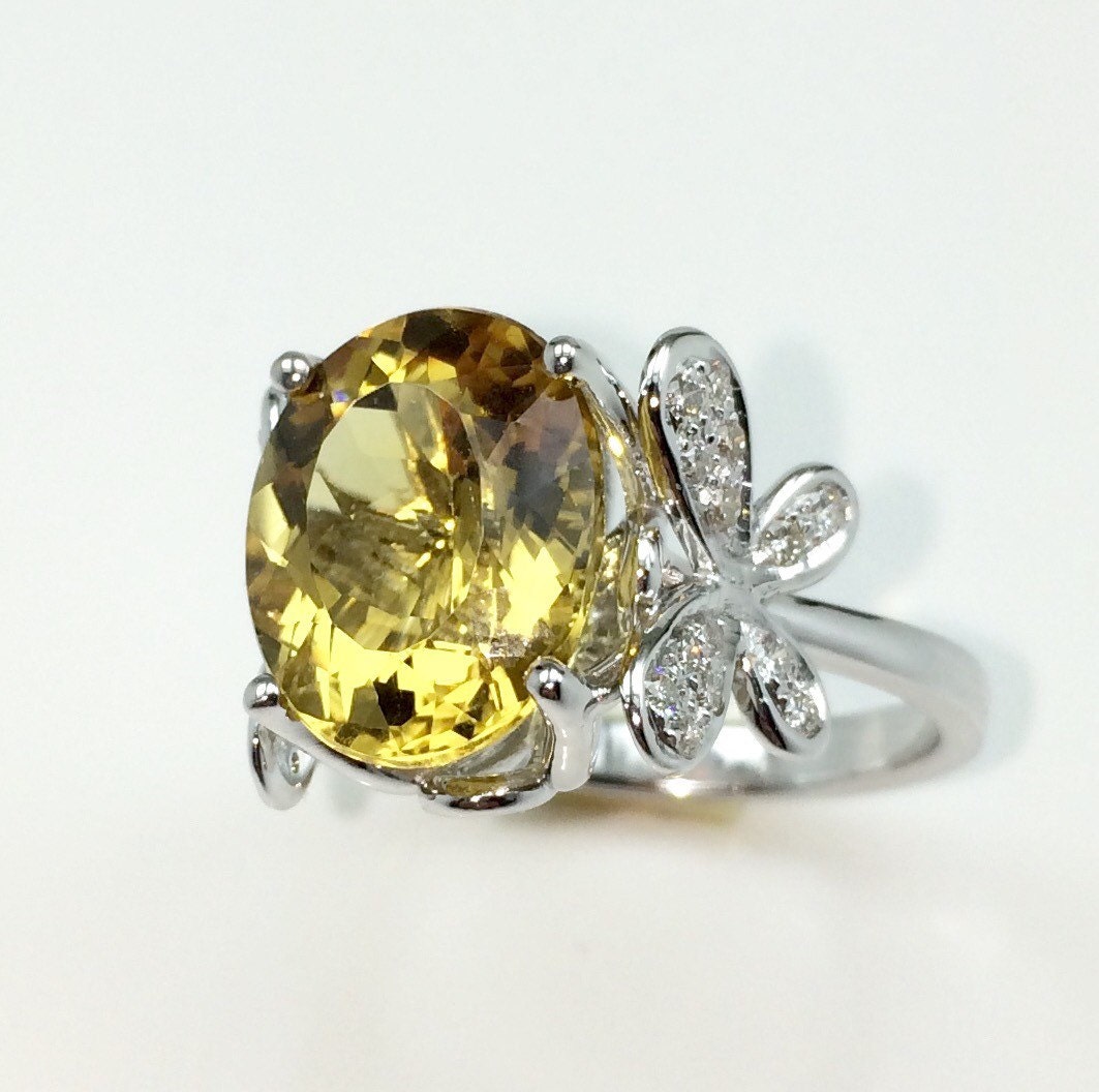 530 carat Heliodor yellow beryl 028ct diamonds in 14 by Salknight