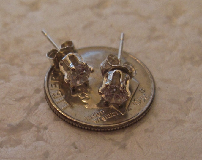 Russian Diamond Studs, 4mm Round, Simulated, Set in Sterling Silver E748