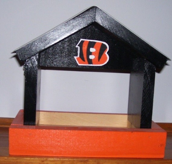 cincinnati bengals license plate bird feeder by cincinnati bengals license plate bird feeder by
