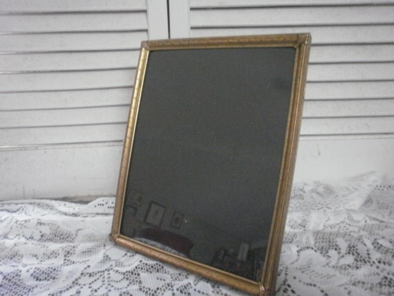 5x7 Vintage Picture Frame Gold Tone Velvet Back Stand up Frame