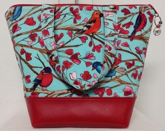 Insulated Bird Lunch Bag, Vinyl Bottom,Bird Lunch Box, Work Lunch Bag Birds, Nylon Liner with Inner Zipper Pocket. Reusable,Washable,