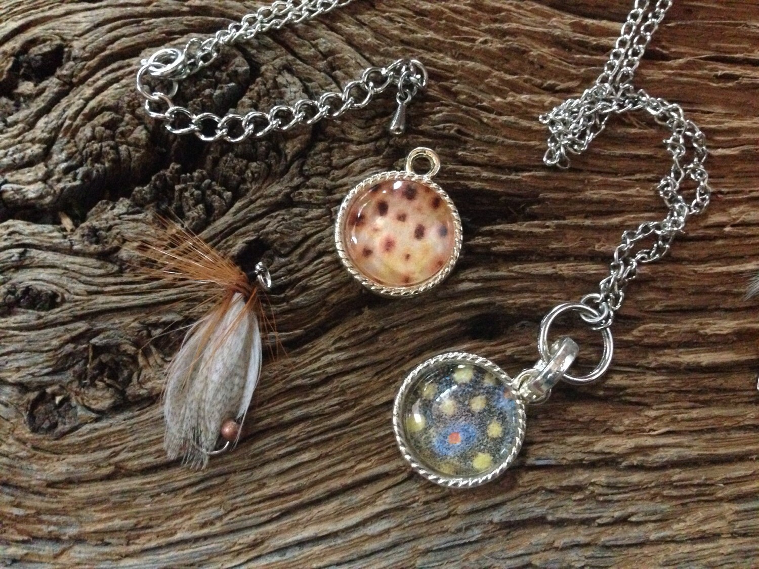 Fly fishing necklace set interchangeable fly fishing and