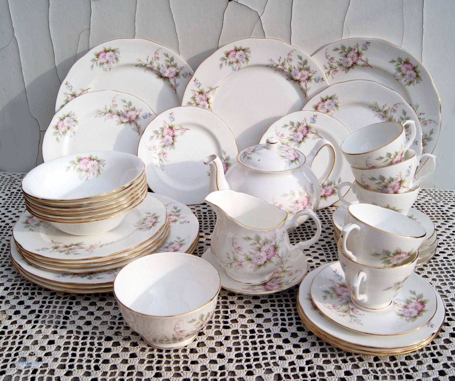 Vintage Duchess Bone China England Coffee/Tea/Dinner Serving