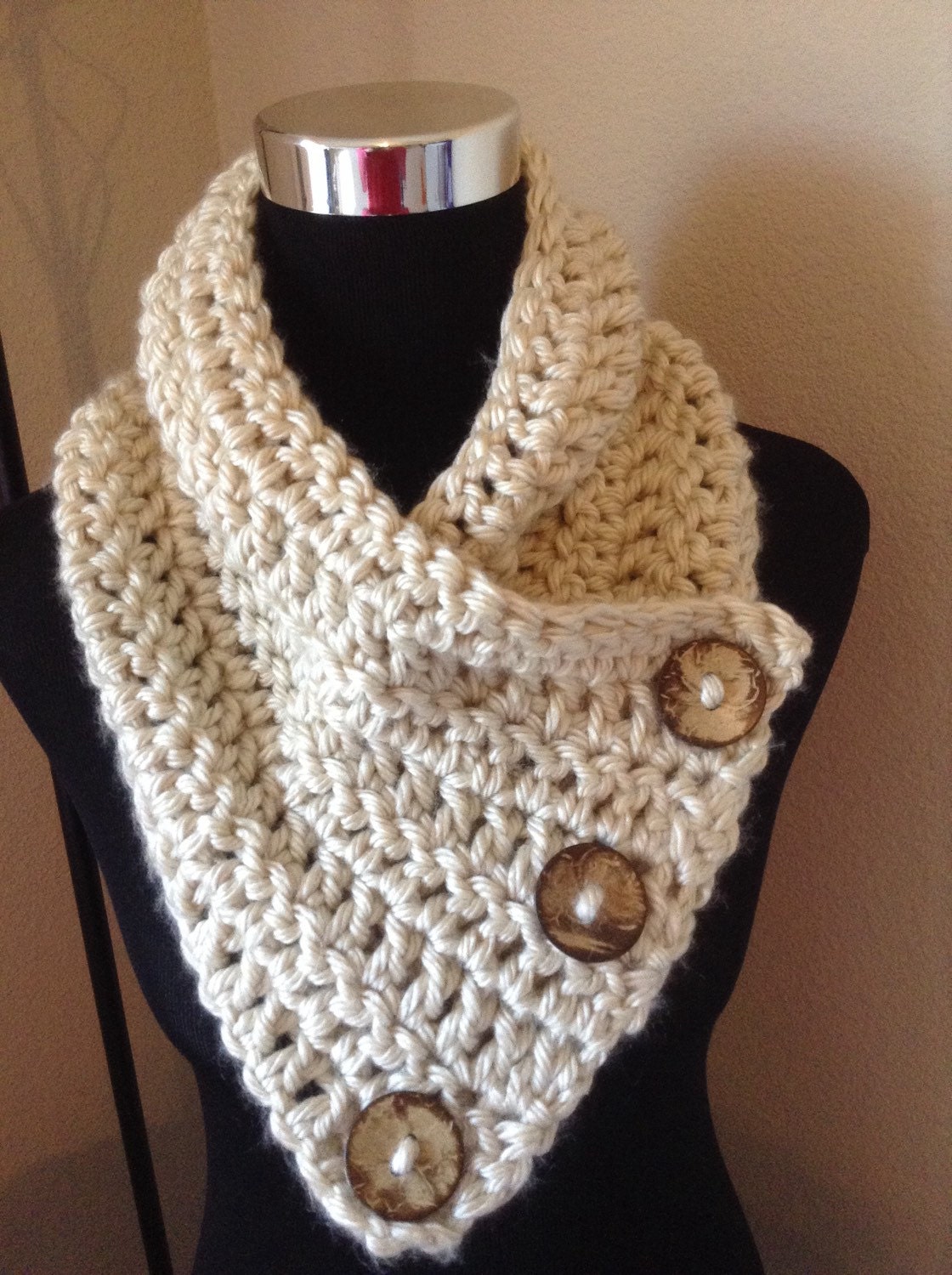 Chunky Crochet Cowl   Scarf With Coconut Buttons