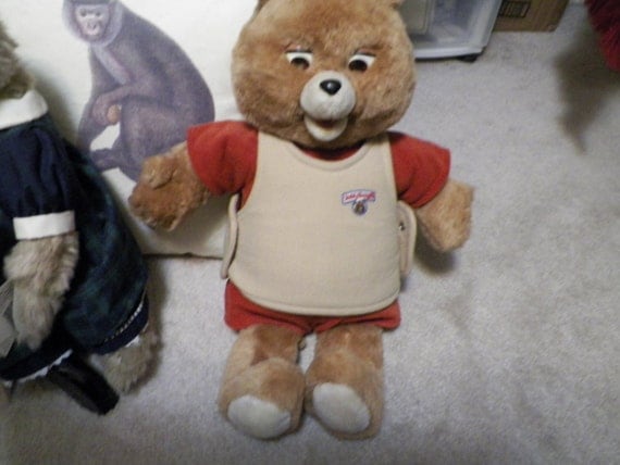 vintage teddy ruxpin bear