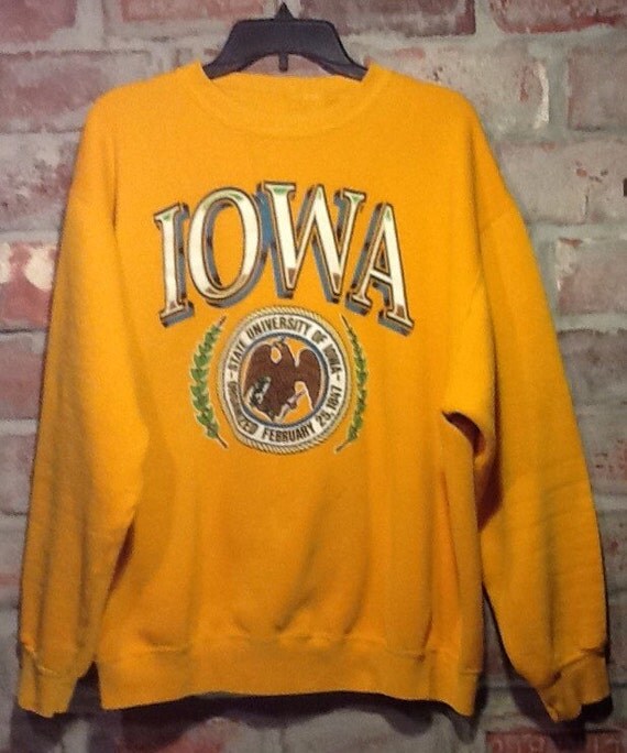 Vintage Large Gold Iowa Hawkeyes sweatshirt. Collectible
