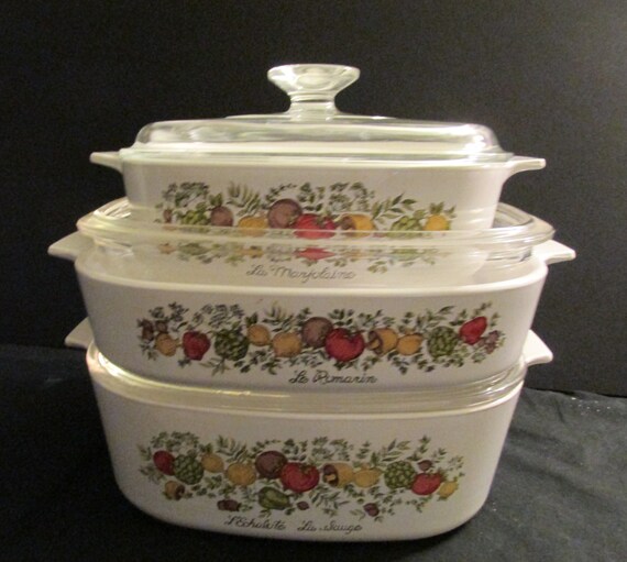 Pyrex Casserole dishes Spice of Life set of 3 by FredsDiscoveries