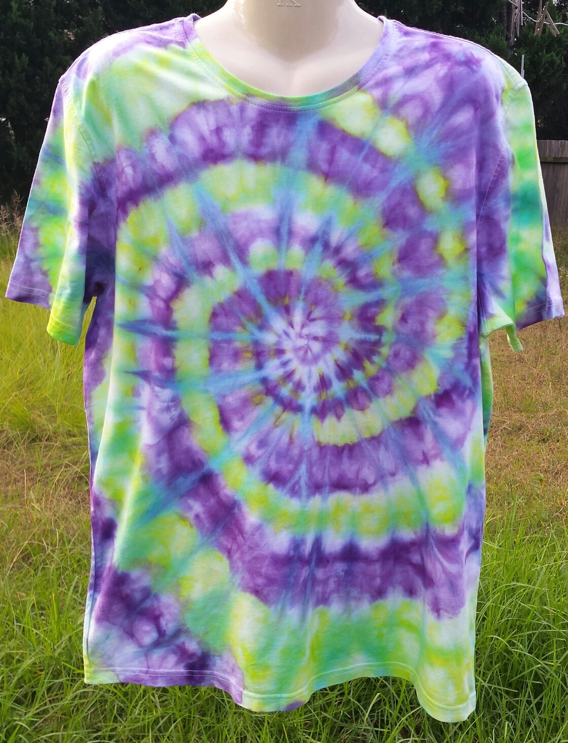Mens Tie Dye hippie T-shirt X Large