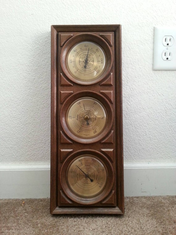 Wooden humidity meter barometer thermometer Springfield by WRUU