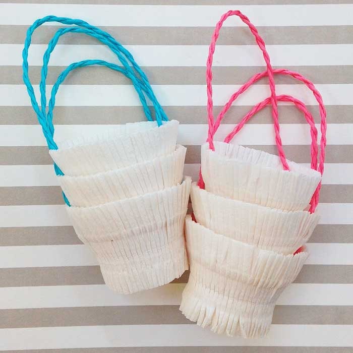 6 Crepe Paper Baskets Old Fashioned Candy Cups Vinage White