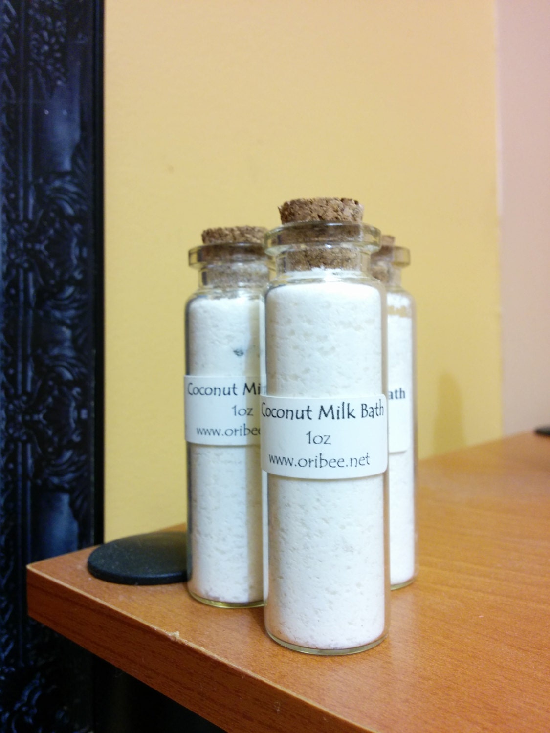 Coconut Milk Moisturizing Bath by OriBee on Etsy