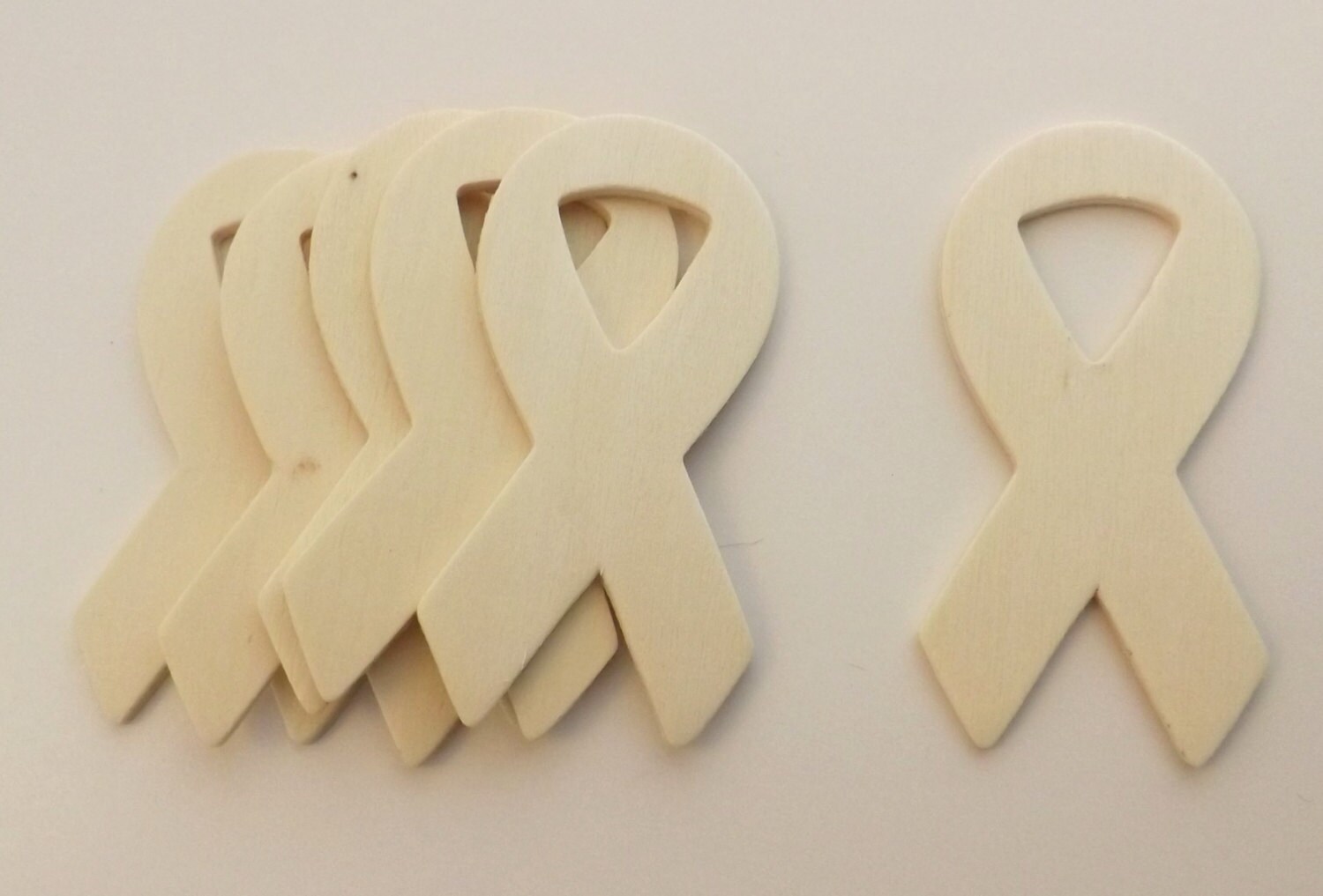 12 Pieces 3 Unfinished Wood Awareness Ribbons