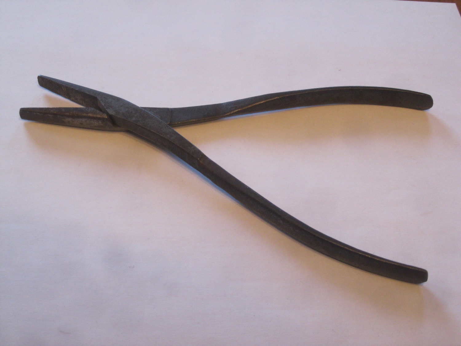 Utica Duckbill Pliers / Antique Pliers