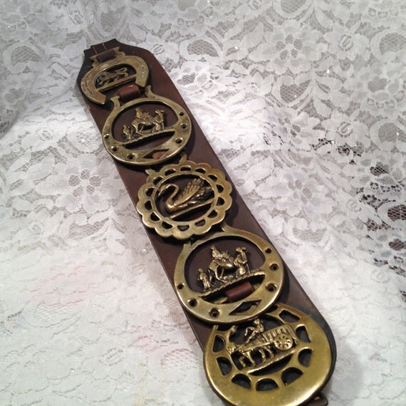 Vintage Horse Brass Martingale with 5 English Horse brasses