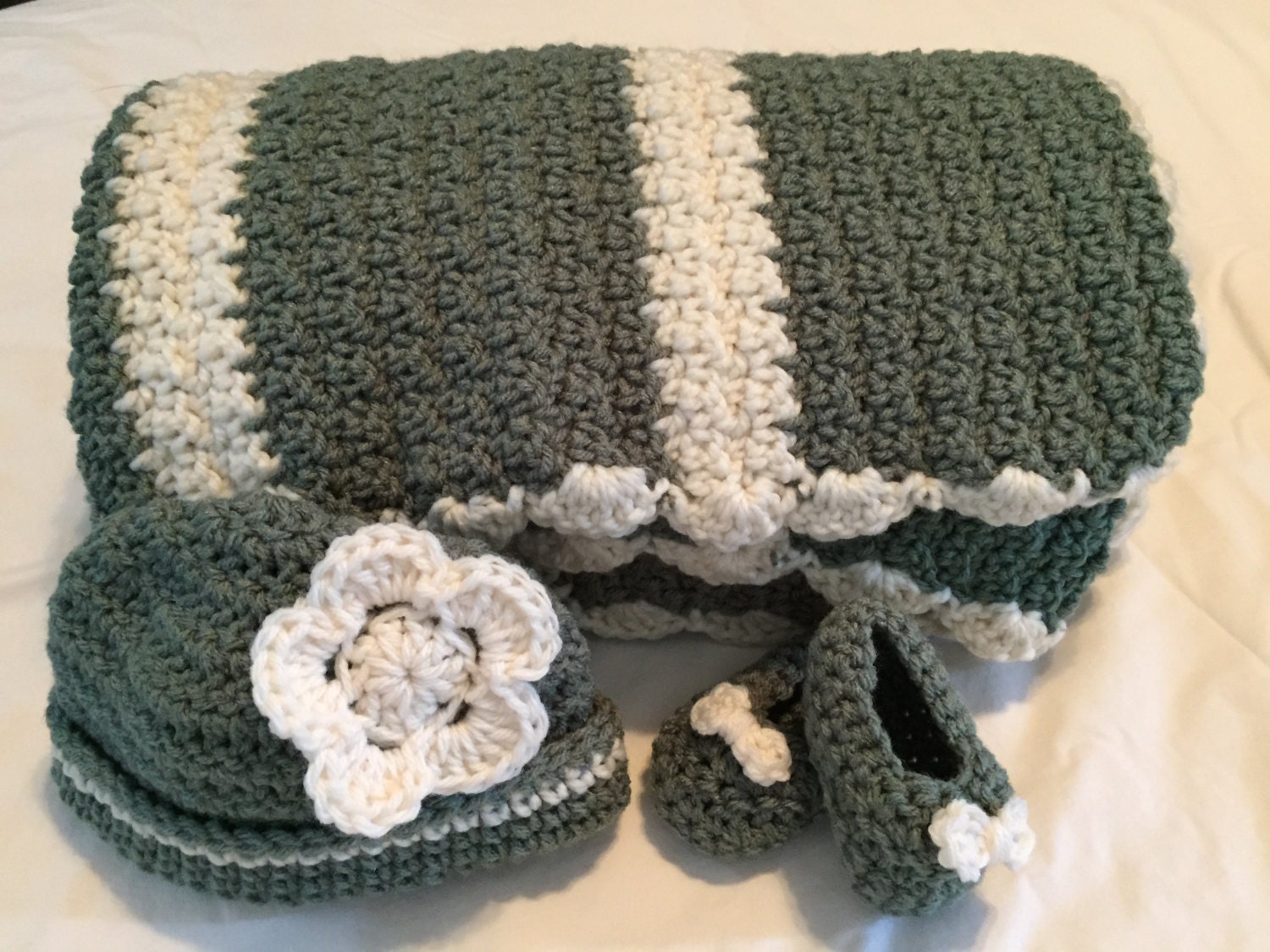 Crocheted Green Baby Blanket Set by EllensCrochetCreates on Etsy