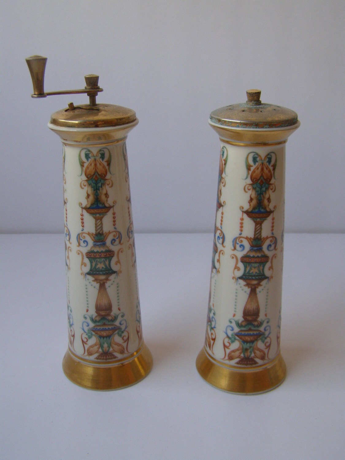 Vintage Lenox Salt & Pepper Mill Set Shakers