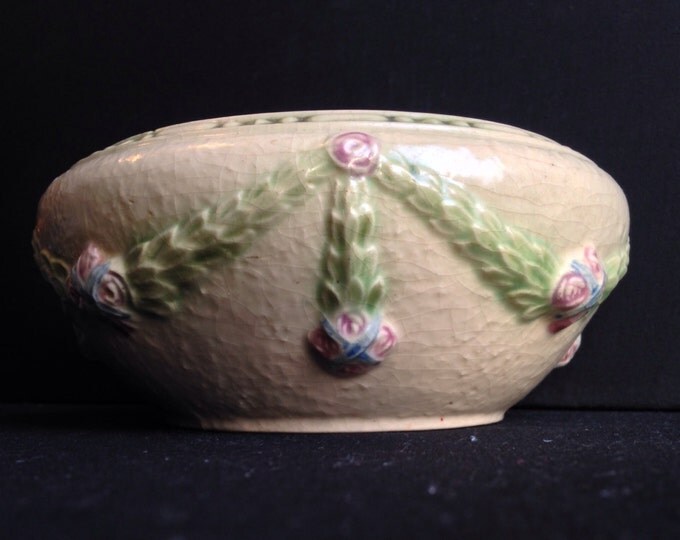 Storewide 25% Off SALE Vintage Egg-Shell & Raised Garland Roseville Pottery Bowl Crafted in The Iconic and Rare 'La Rose' Pattern