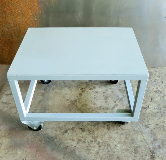 Industrial Metal Table With Wheels   Il 570xN.711844886 Msts 