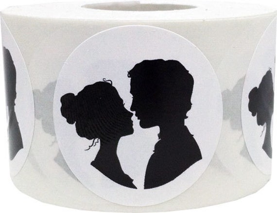 500 1.5 Inch Round Husband And Wife Silhouette White