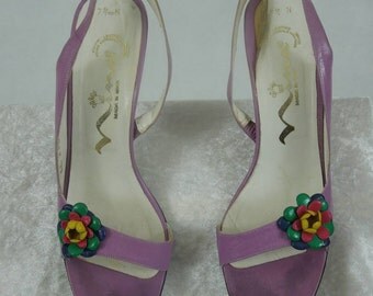 SALE!!! Vintage NINA Sling-Back Heels. Open Toe. Lavender. Size 7 1/2 N.