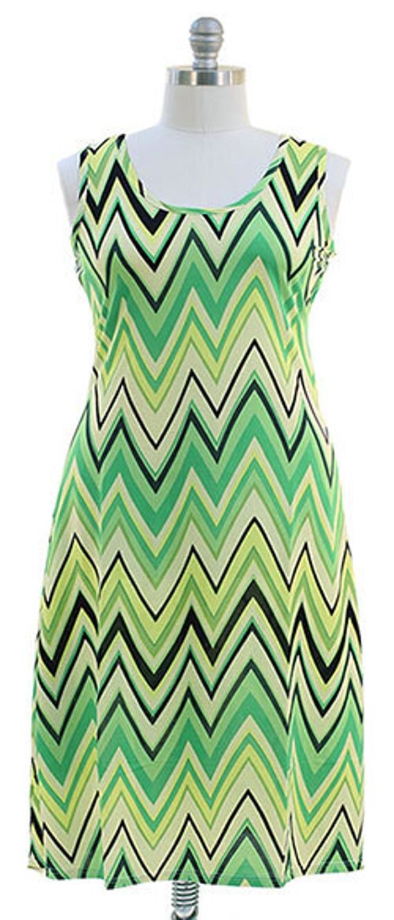 Pretty Plus size Chevron Maxi Dress Green 1X 2X by MissLindaShop