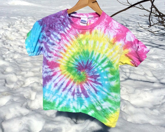 pastel tie dye shirt diy