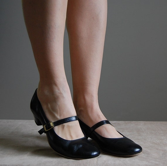 1920's Flapper inspired mary jane heels / black leather