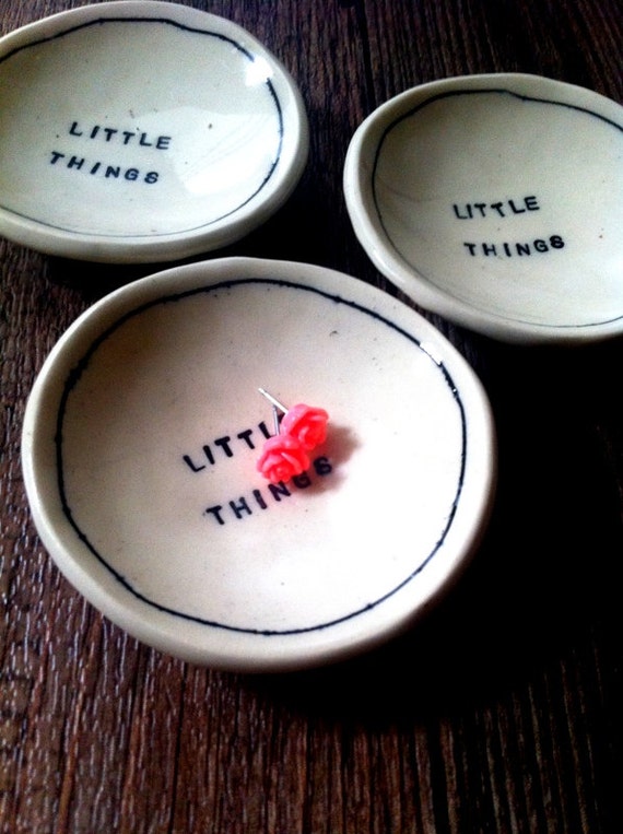 Items similar to Ceramic Small Dish Plates with writing LITTLE THINGS