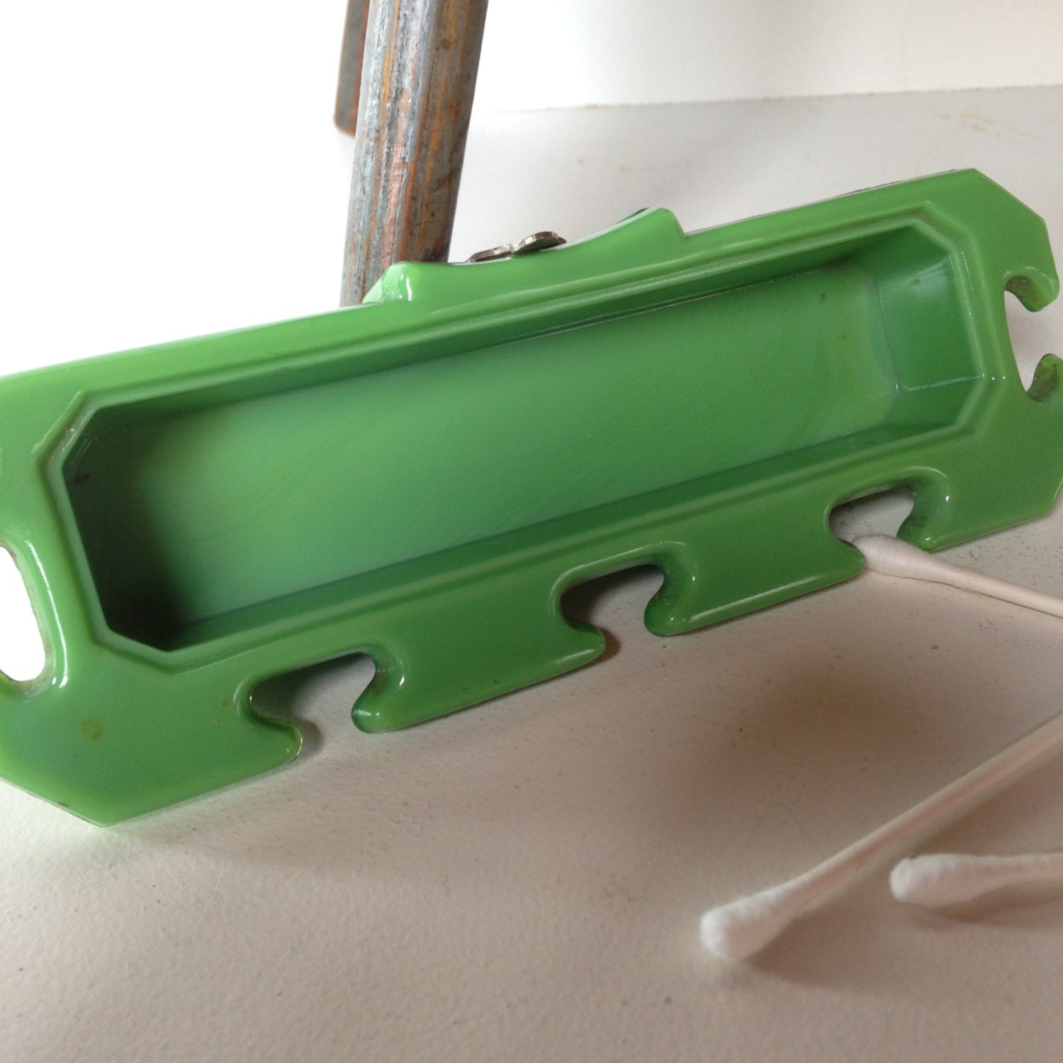 Vintage Jadeite glass toothbrush holder 1930s VGC by