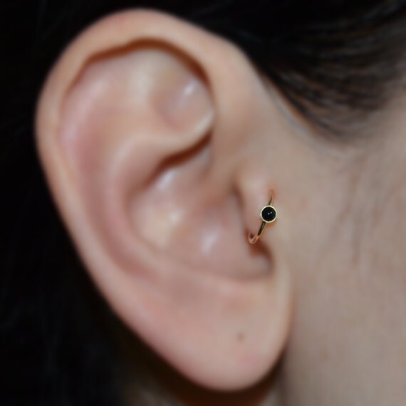 Tragus Earring 20g - Gold Nose Ring - 2mm Onyx Tragus Hoop - Forward Helix Earring - Cartilage Earring - Rook Piercing - Conch Earring