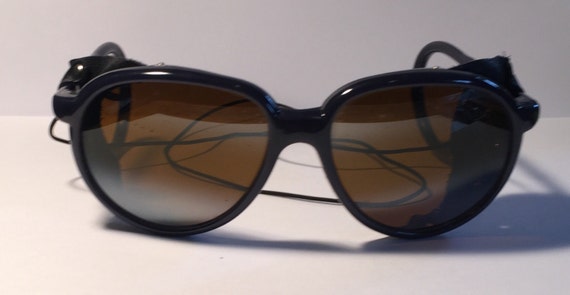 Sunglasses. Sun Cloud. 1980's. Mirrored lenses. Side