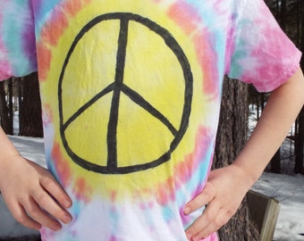 tie dye peace sign tshirt