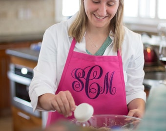Personalized Apron. Custom monogram apron personalized for a Bride, teacher or anyone who loves to cook. New home gift. New house gift.
