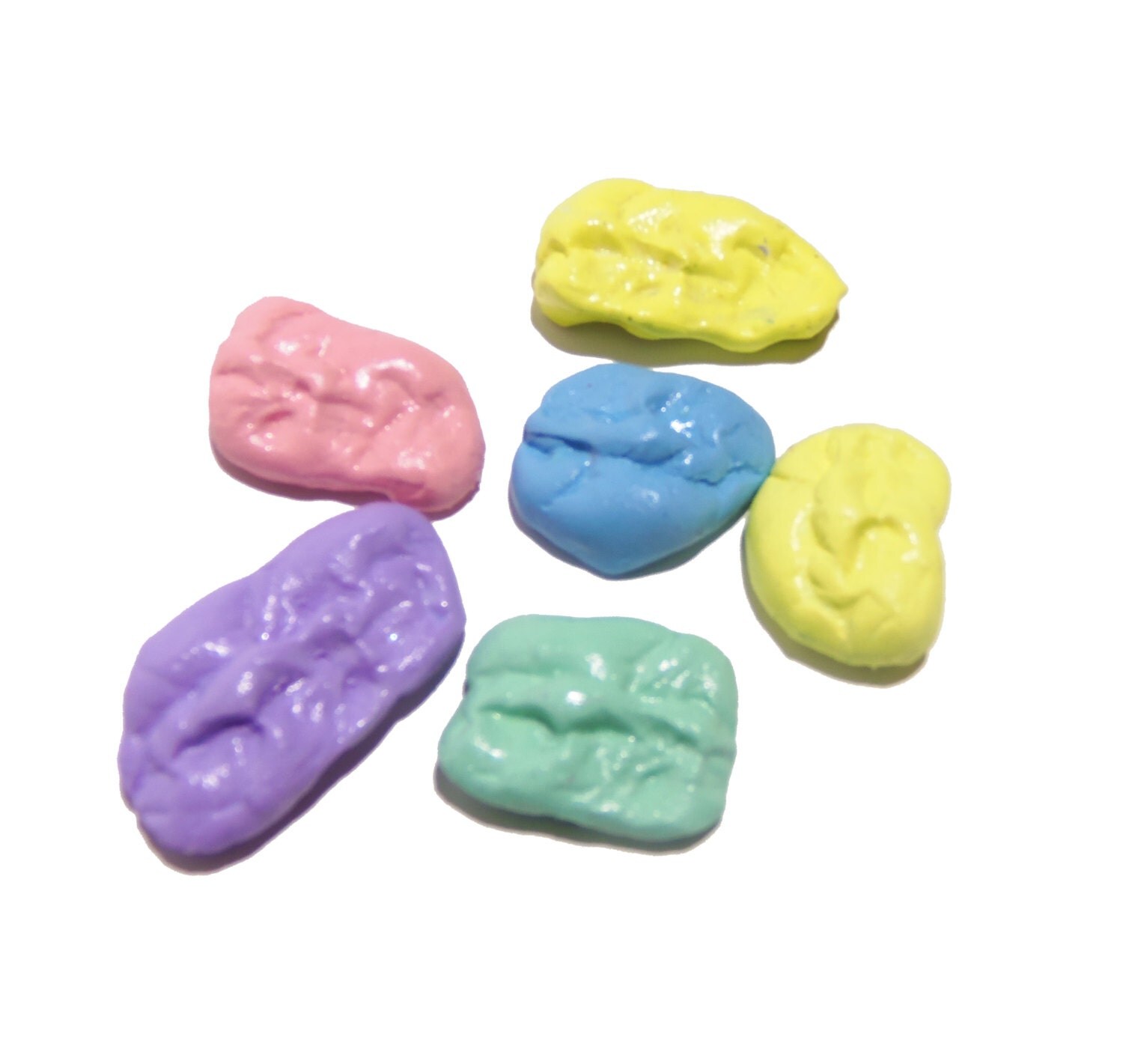 FREE SHIPPING 20pcs pastel fake gum pieces by BubbleGumGraffiti