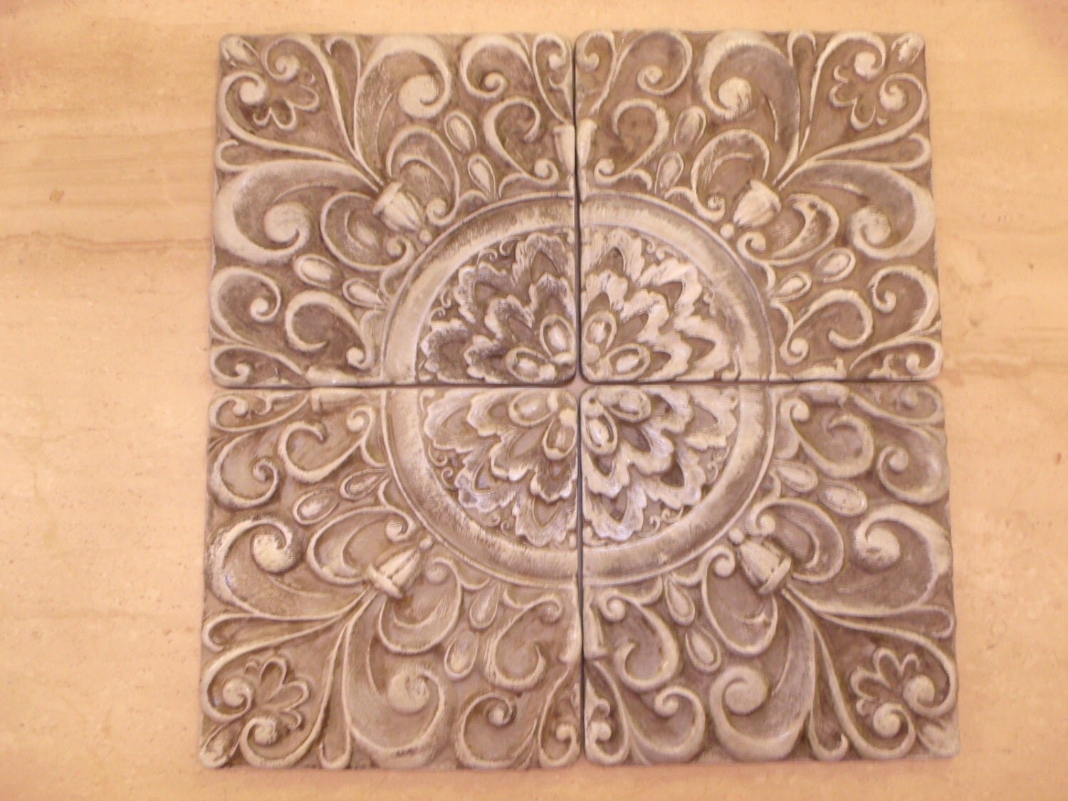 Medallion Concrete Cast Stepping Stone by Italianartcaststone