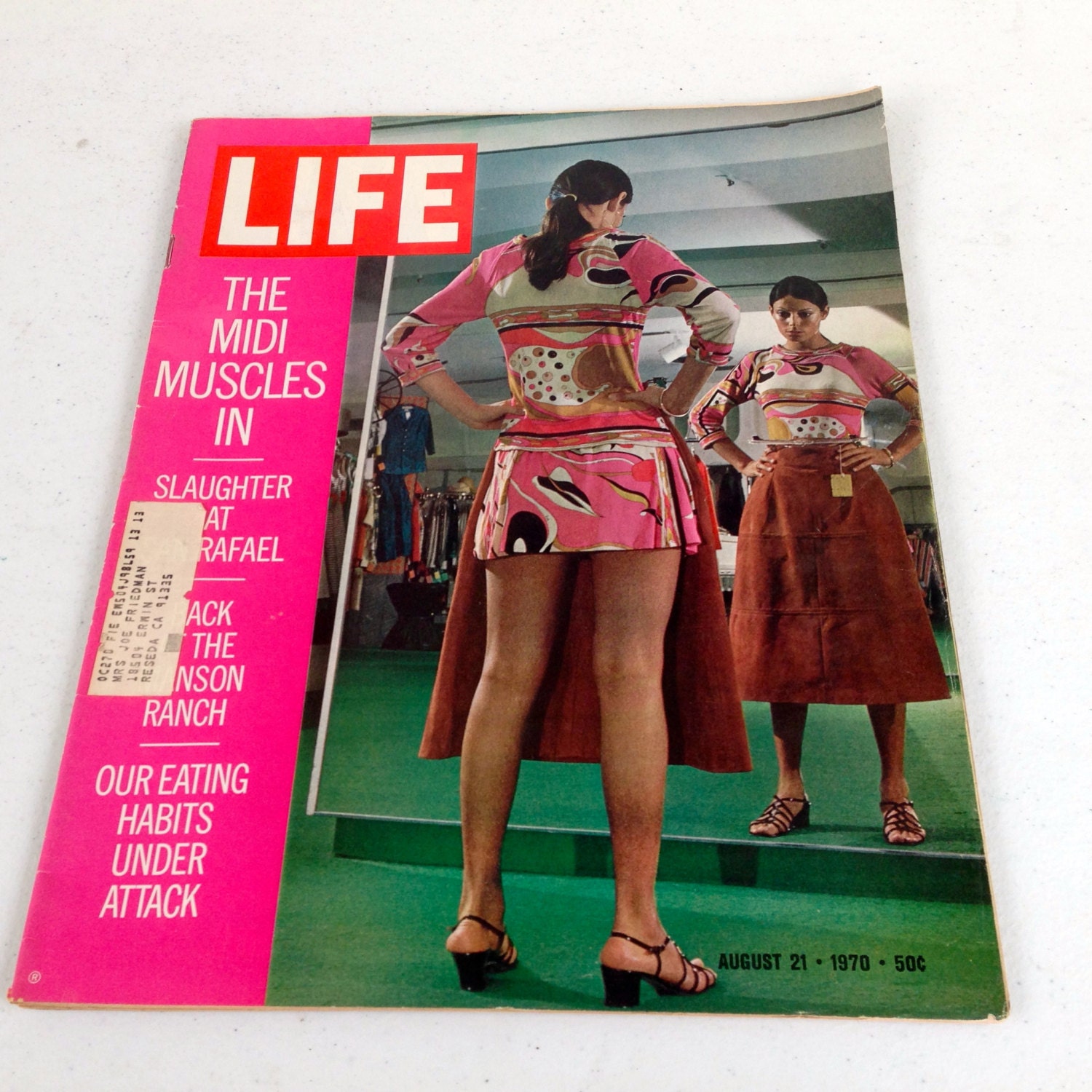Vintage Life Magazine With Lots Of Old Advertising From