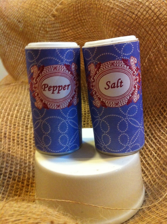 Items similar to Salt and Pepper Shaker Labels for you Wedding Dinner