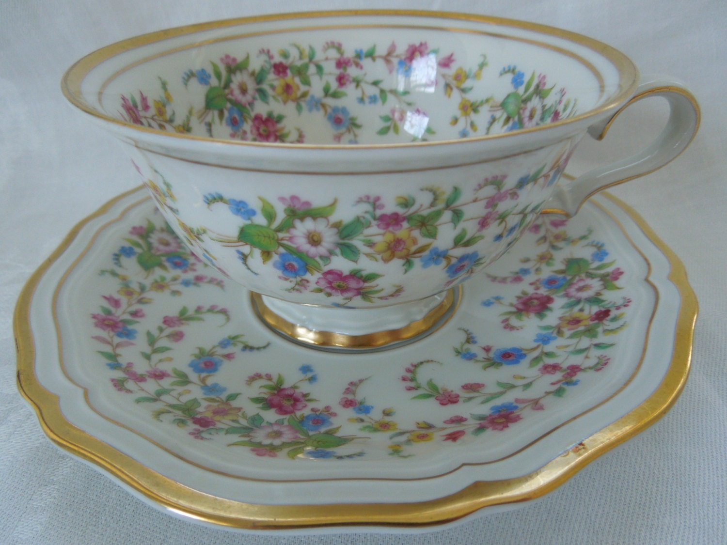 1942-1948 Rosenthal Cup Saucer Germany Selb Chippendale Gold