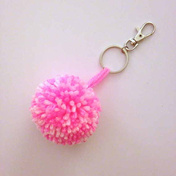 keychain pom large pom Large Lemonade Pom on Keychain Etsy by Hautepinkfluff Pink Pom