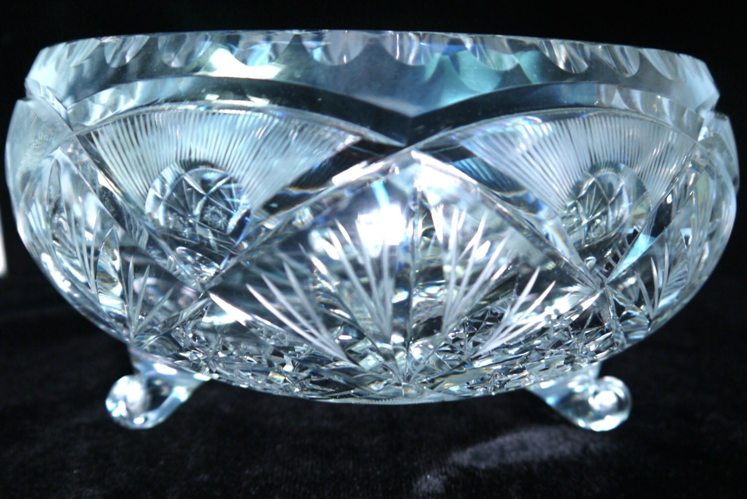 Bohemian Crystal 3 Footed Serving Bowl Hand Cut Burst Stars and Pin