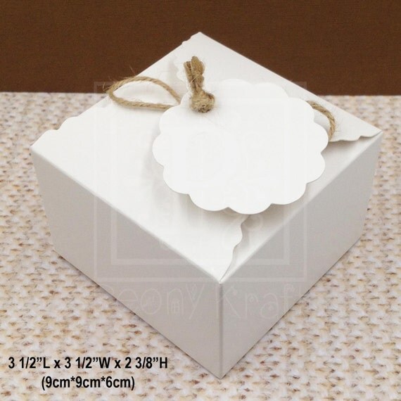 Set of 10pcs Favor Boxes with Tags Party Favor Boxes