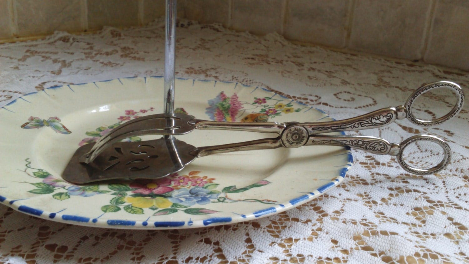 Vintage Silver plated scissor handled cake tongs pastry tongs salad