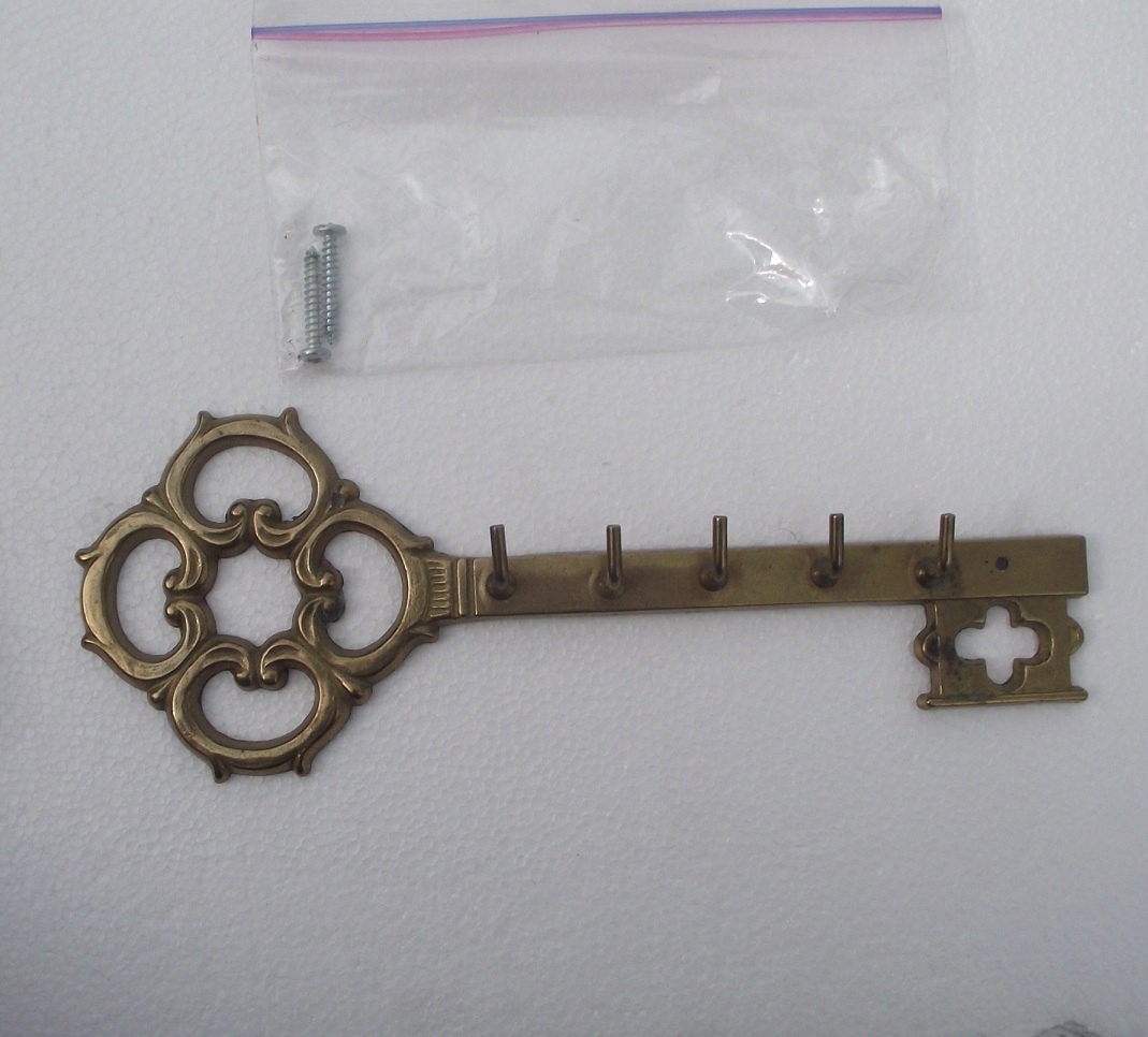 key holder for wall up and down