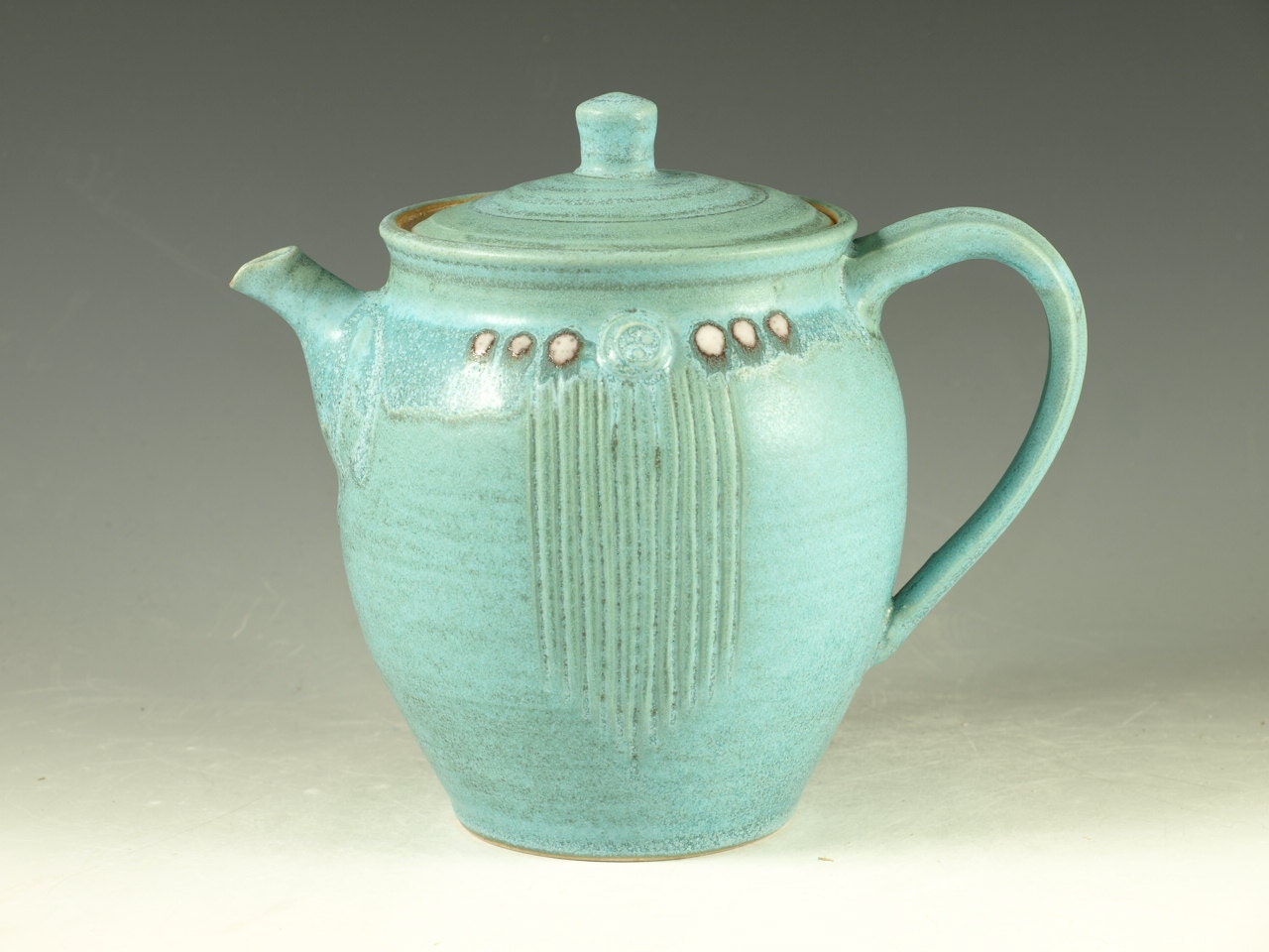 Pottery teapot in turquoise glaze 4 cups loose by Hodakapottery