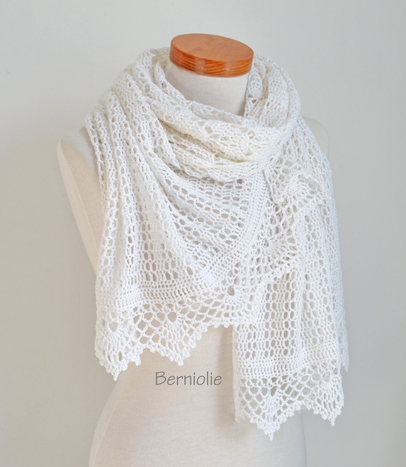 White lace crochet shawl N305 by Berniolie on Etsy